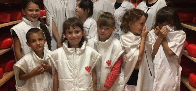 Экскурсия на молокозавод ЗАО «Искра» Экскурсия на молокозавод ЗАО «Искра»